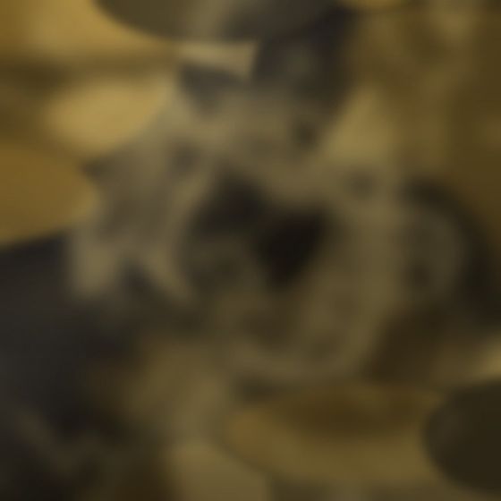 Black & Gold &ndash; metallic epoxy color representation